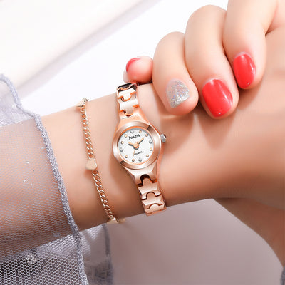 Small And Fine Bracelet Quartz Ladies Watch